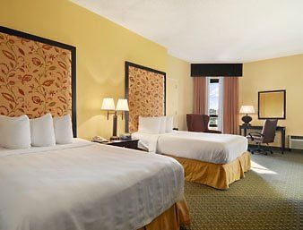 Ramada Plaza Macon Hotel Quarto foto